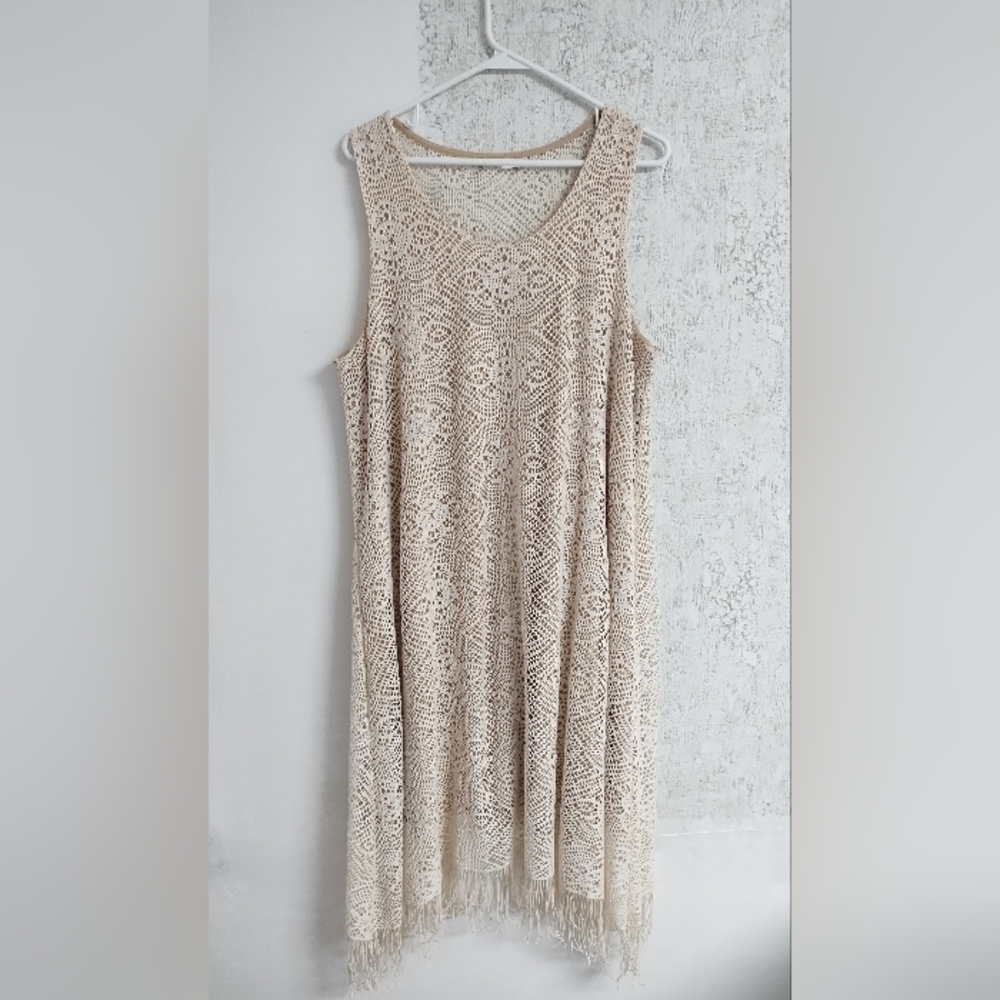 Elegant Cream Lace Dress